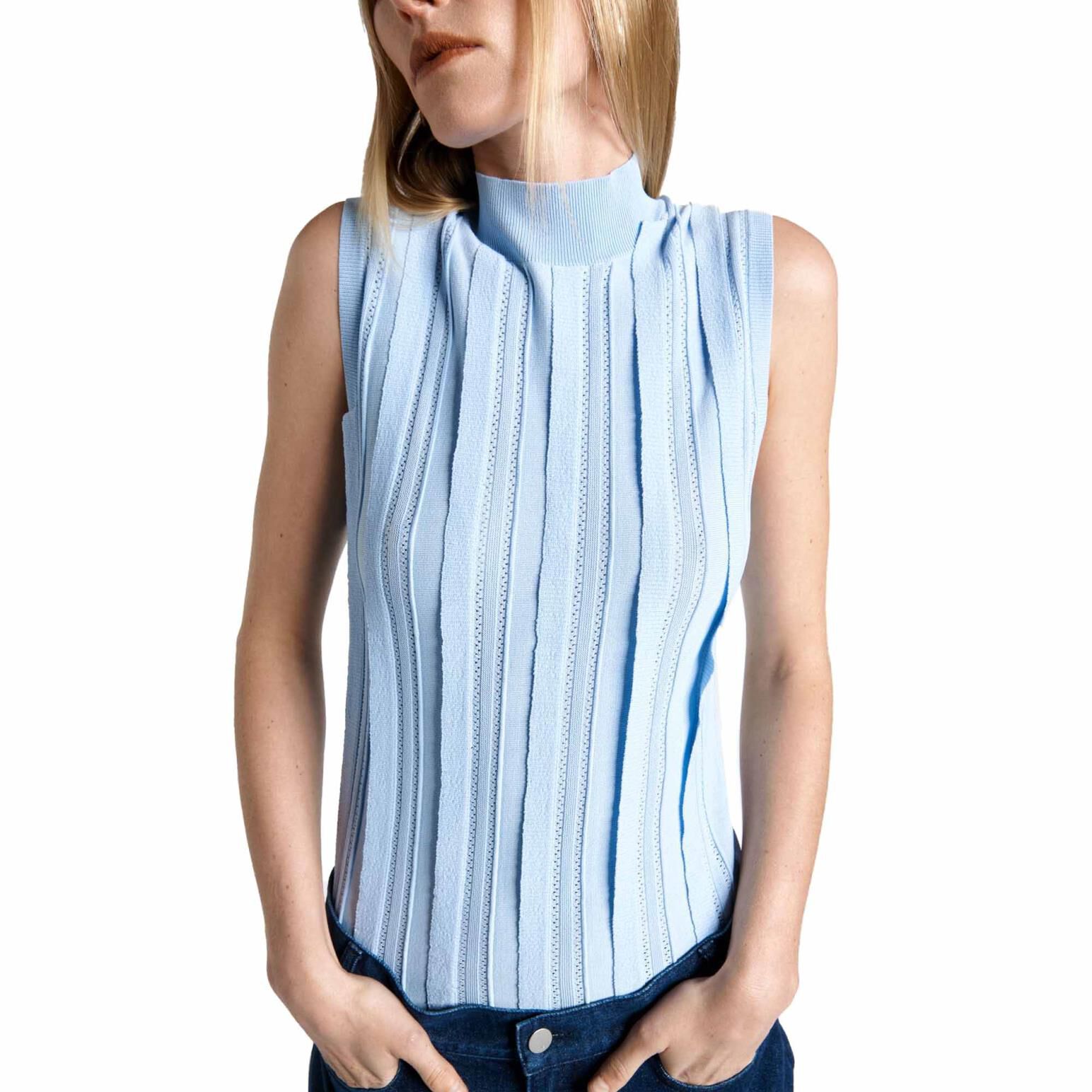 Cue knitwear store